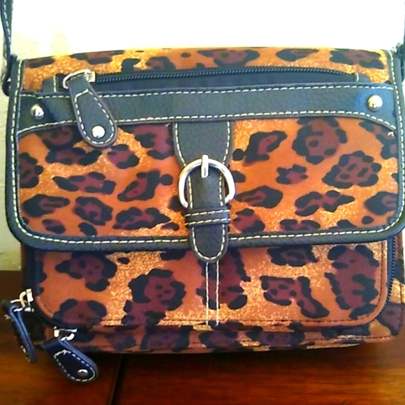 Leopard Handbags - Leopard Canvas Crossbody